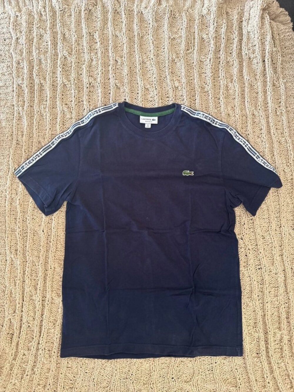 Navy Side Stripe T-Shirt Men’s Size M Regular Fi